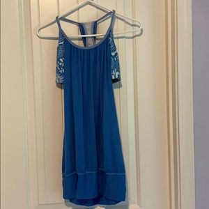 Brand-new blue Lululemon top sports bra included